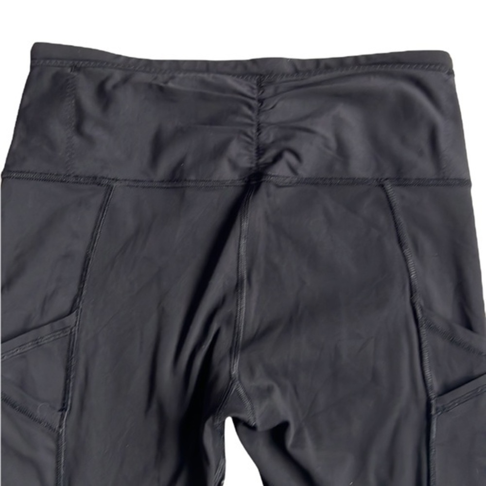 Lululemon Outrun 17" Crop Leggings Black Size 6 - Picture 9 of 13